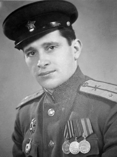 Захаров Виктор Максимович