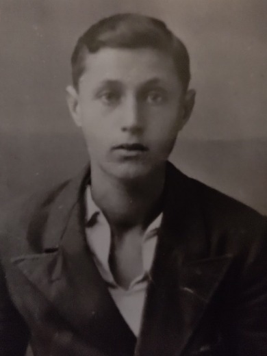 Кантор Юлий Михайлович