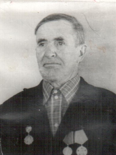 Карлыханов Алексей Алексеевич