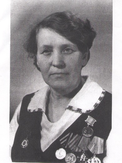 Тютикова (Малышева) Екатерина Николаевна
