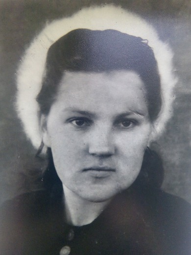 Шабасова (Астапенкова) Лидия Сергеевна