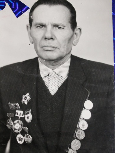 Петрова Василий Николаевич