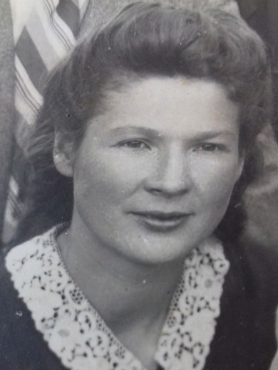 Андреева (Дев. Воловая) Лидия Федоровна