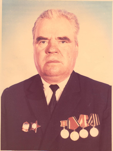 Темников Максим Яковлевич