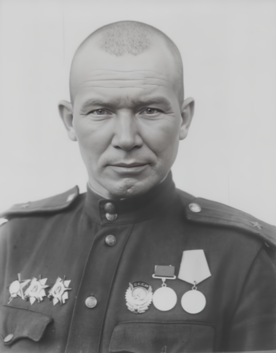 Провалов Артемий Лазаревич