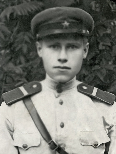 Сергеев Илларион Сергеевич