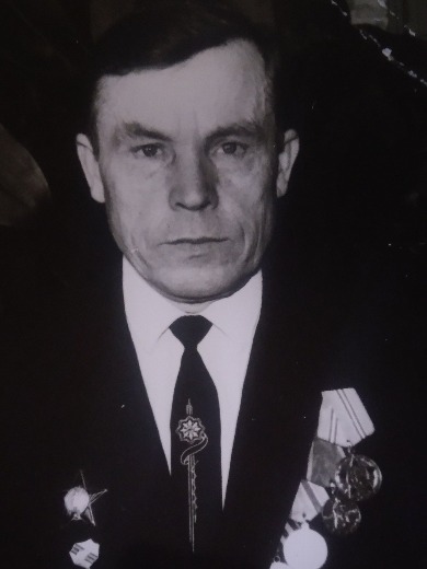 Пазухин Василий Дмитриевич