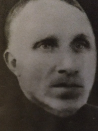 Ульихин Владимир Матвеевич