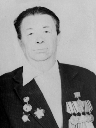 Оленичев Иван Афанасьевич