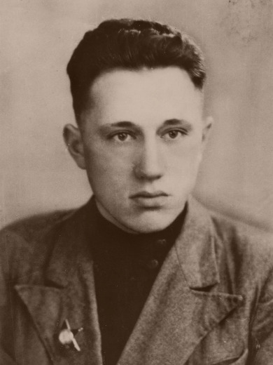 Васильев Петр Васильевич