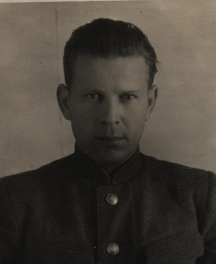 Артемов Аксен Леонтьевич