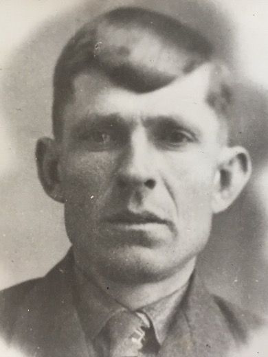 Леон Михаил Михайлович