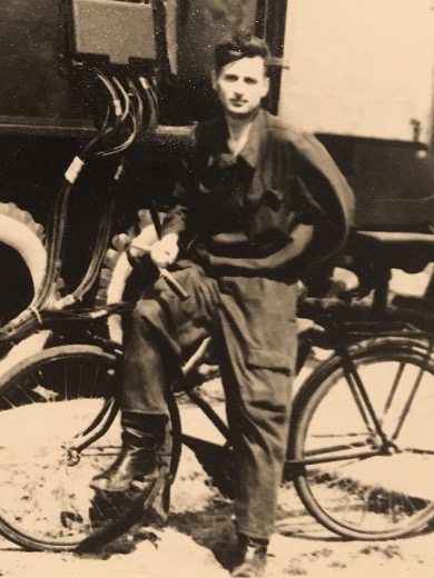 Мельников Юрий Яковлевич