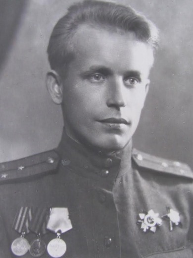 Парамонов Виктор Алексеевич