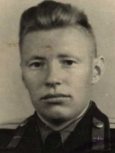 Кардаков Юрий Алексеевич