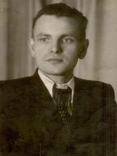 Комаров Алексей Викторович