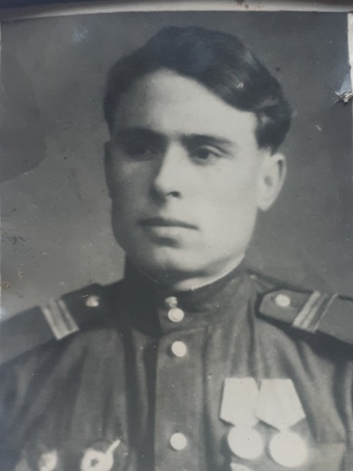 Власов Геннадий Константинович