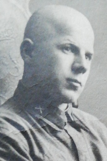 Емельянов Михаил Васильевич