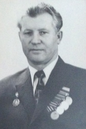 Лесников Владимир Андреевич