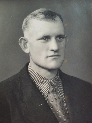 Громов Илья Григорьевич