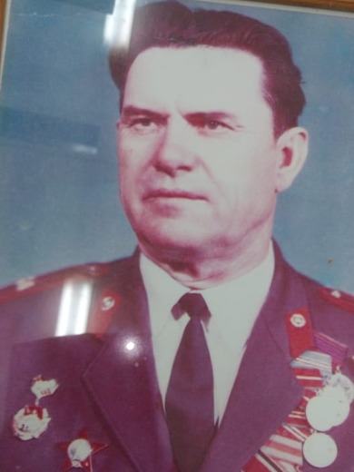 Амосов Александр Васильевич