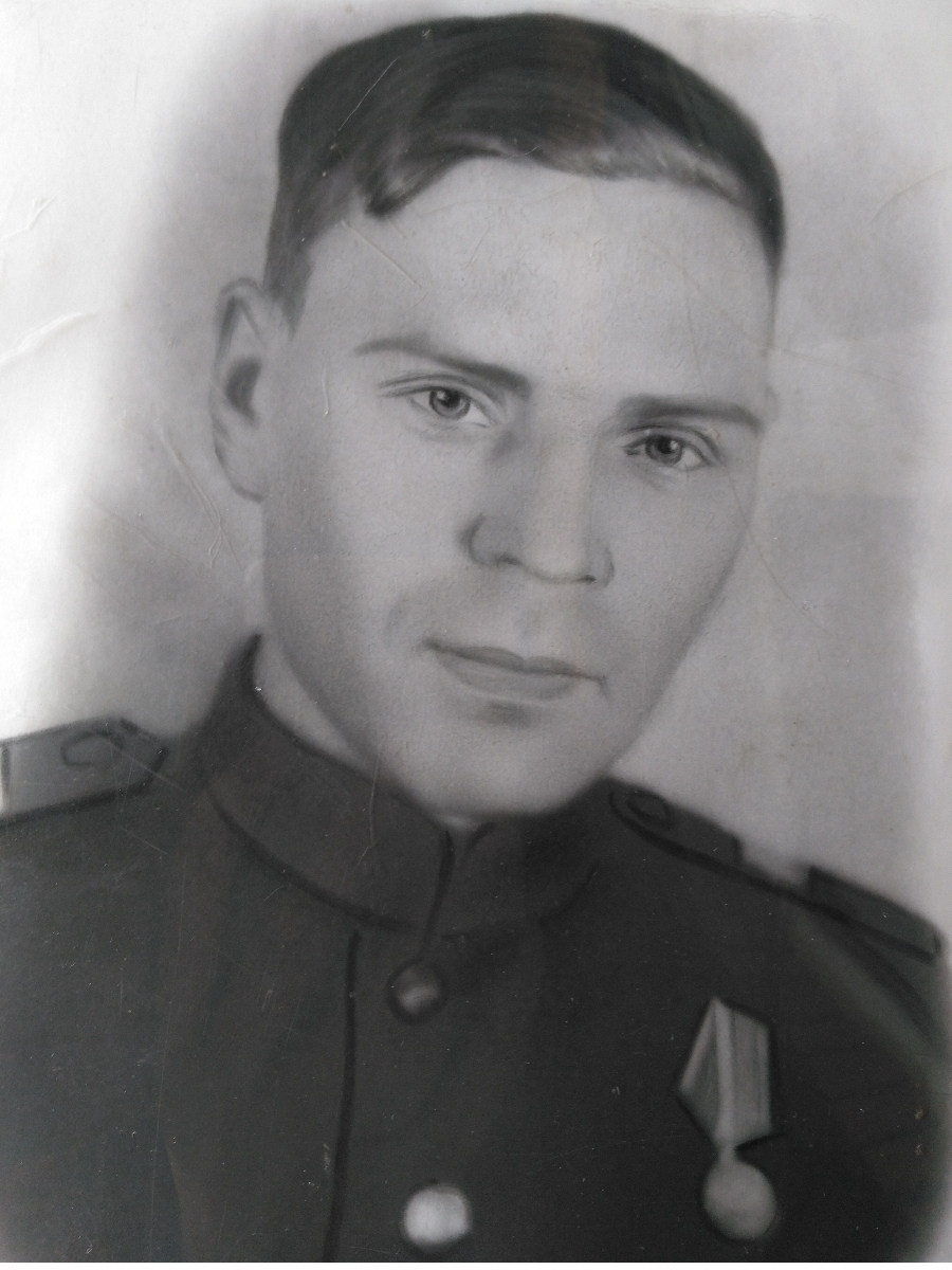 Бонов Константин