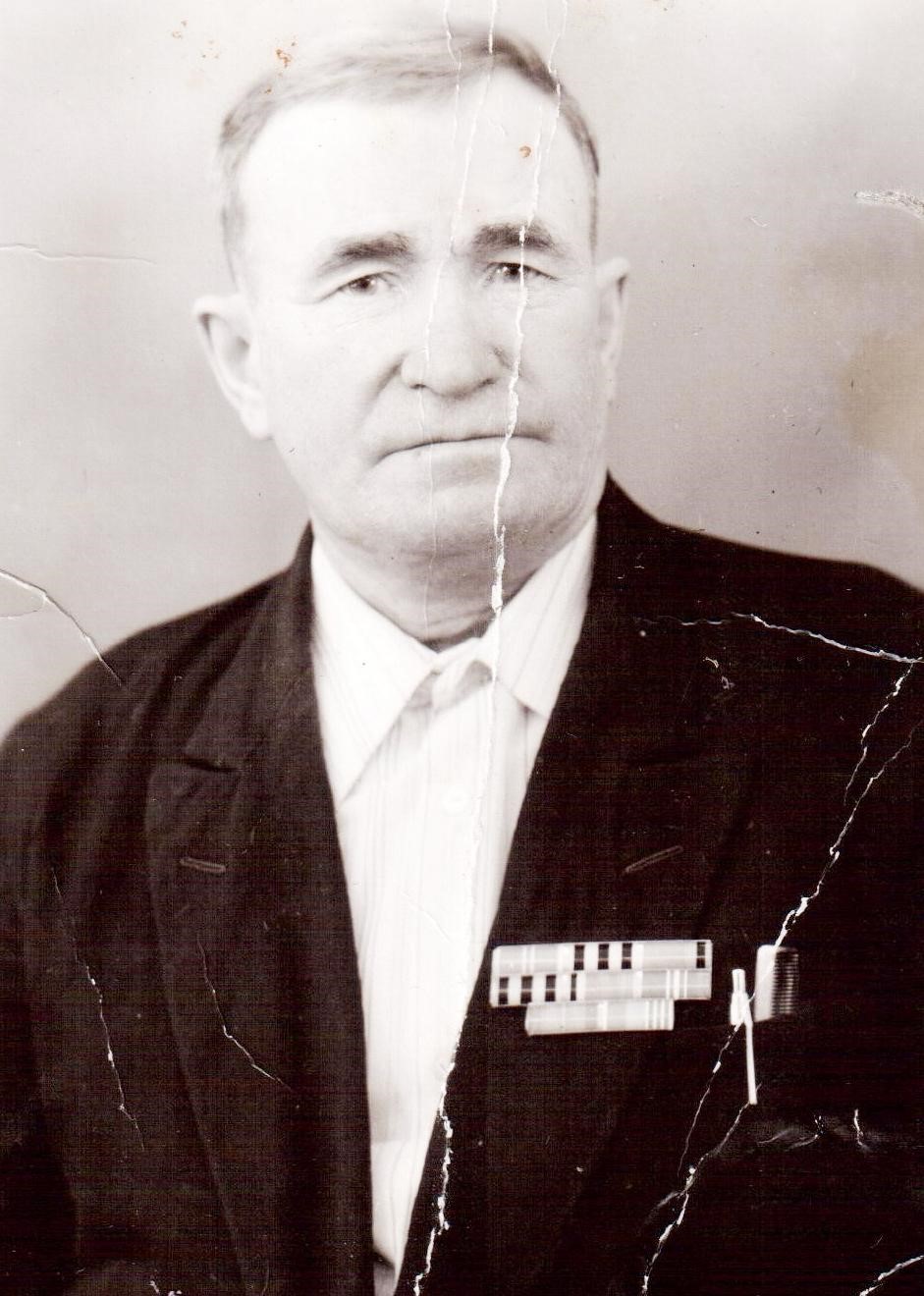 Карзанов Петр Егорович