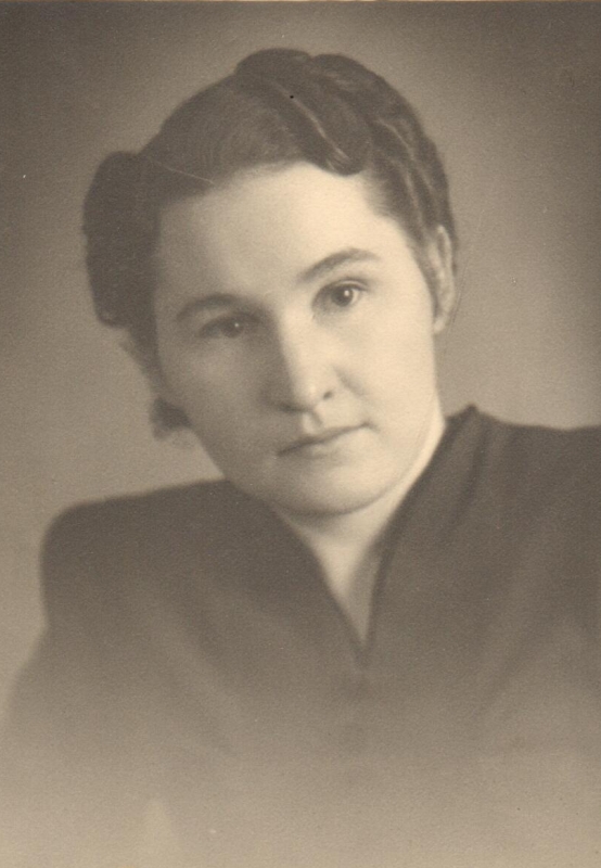 Савинова (Паченкова) Анна Михайловна