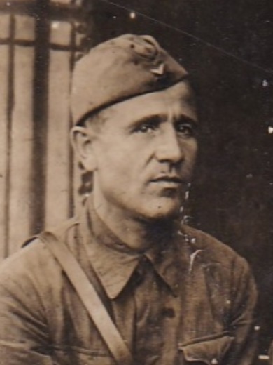 Кучеренко Митрофан Григорьевич