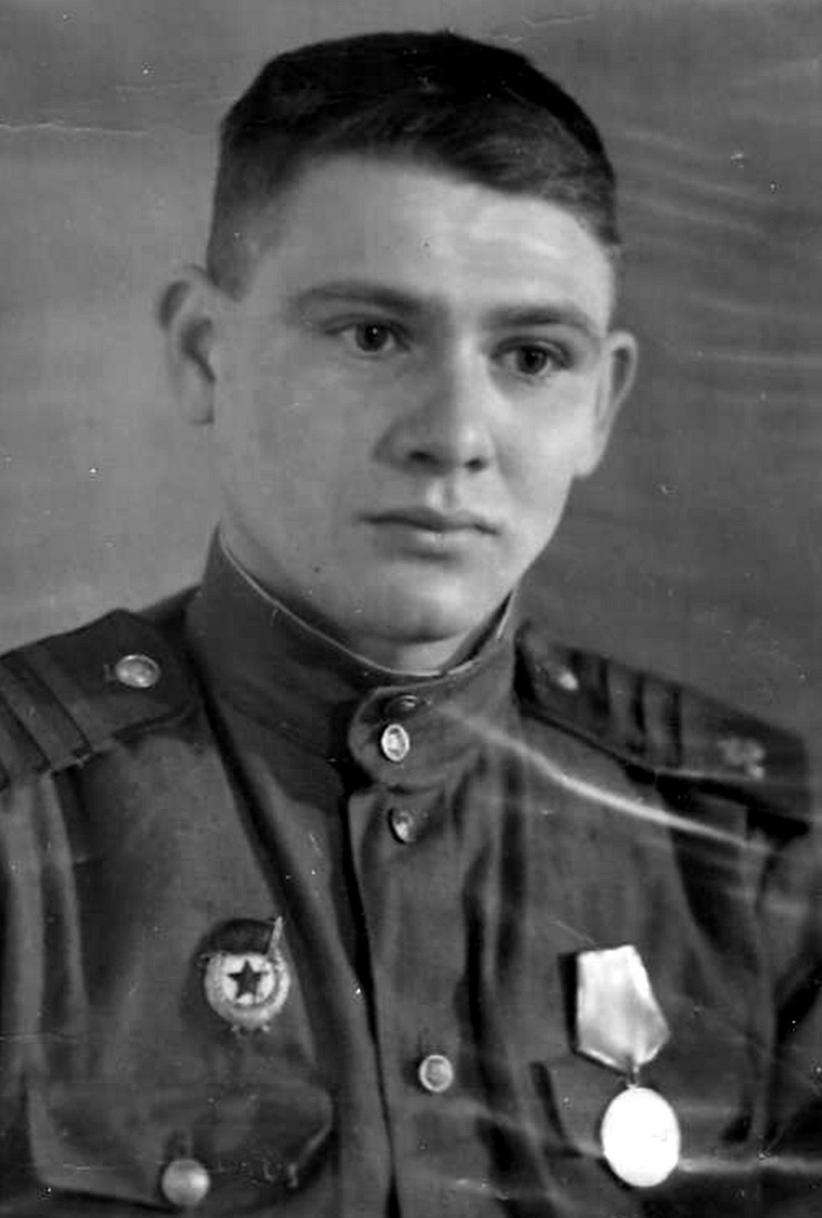 Непряхин Михаил Алексеевич