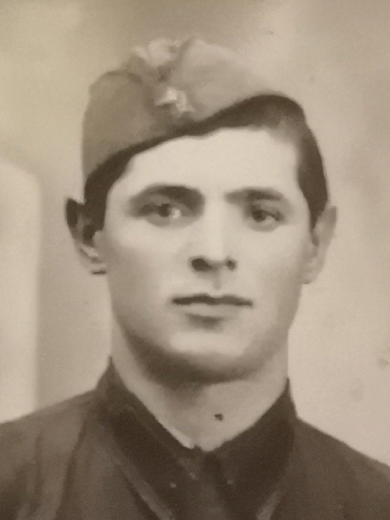 Мельниченко Арсентий Романович