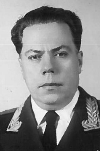 Иванов  Евгений Васильевич