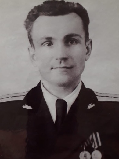 Ефремов Иван Никитович