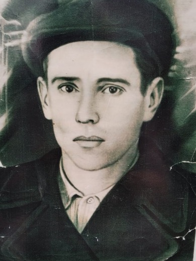 Никитин Иван Евлампиевич