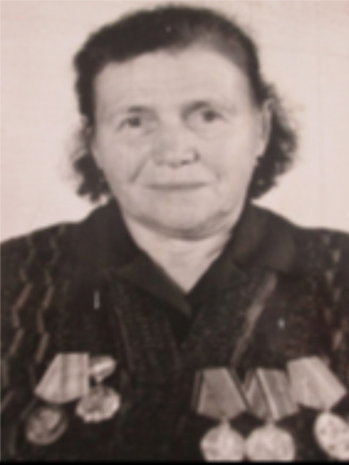 Алистратова (Зеленина) Александра Михайловна