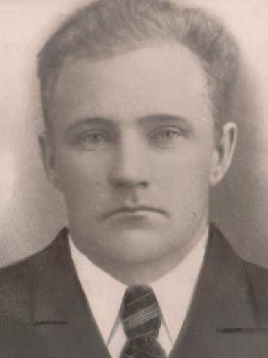 Уткин Павел Яковлевич