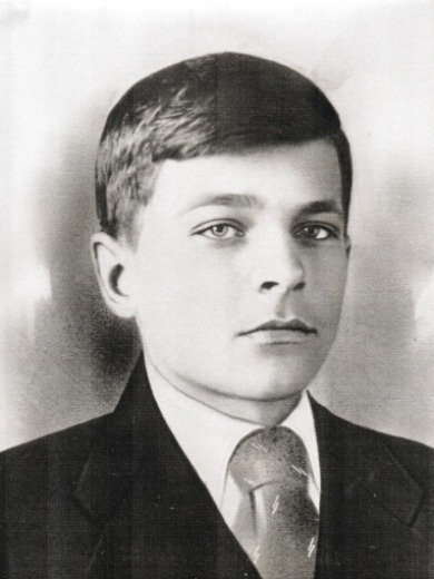 Денисов Виктор Захарович