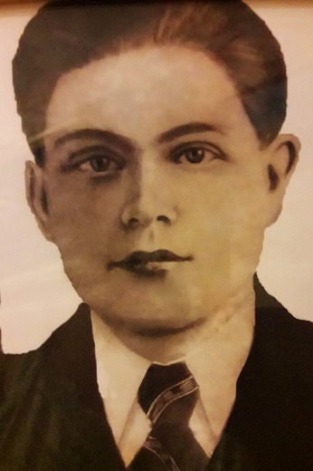 Бурмистров Леонид Петрович