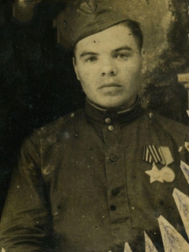 Логвинец Петр Ерофеевич