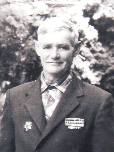 Мазур Иван Ефимович