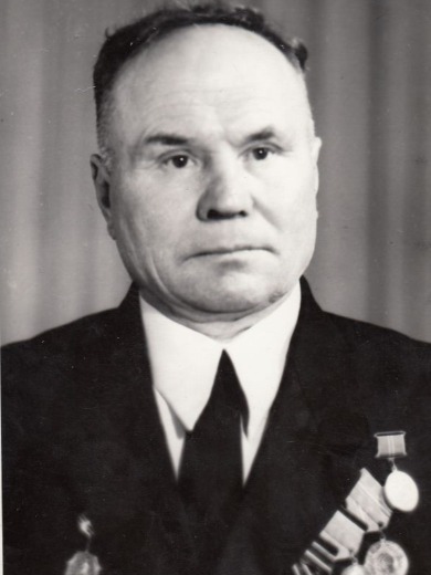 Воеводин Аверьян Егорович