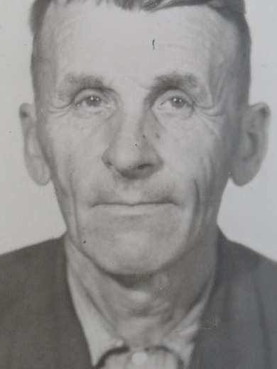 Толстиков Александр Васильевич