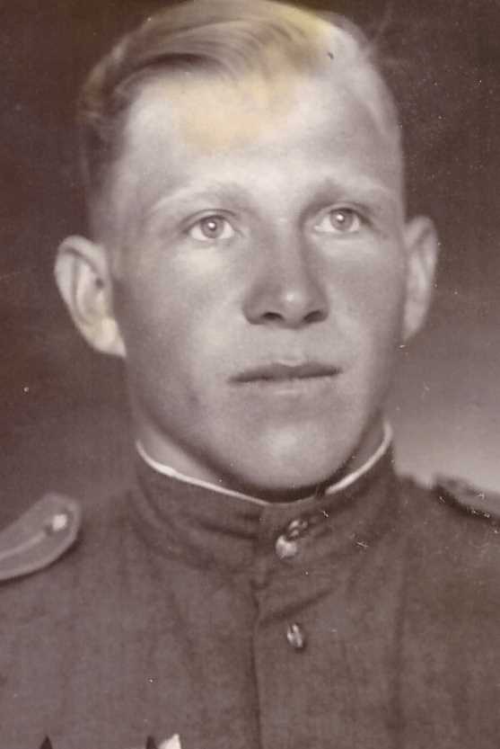 Кулешов Гаврил Николаевич