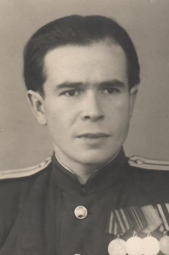 Максимов Петр Алексеевич