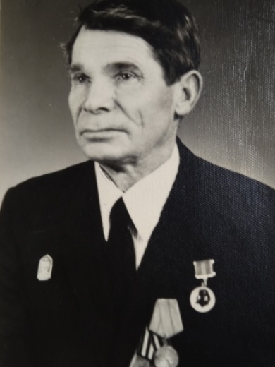 Смирнов Мифодий Васильевич
