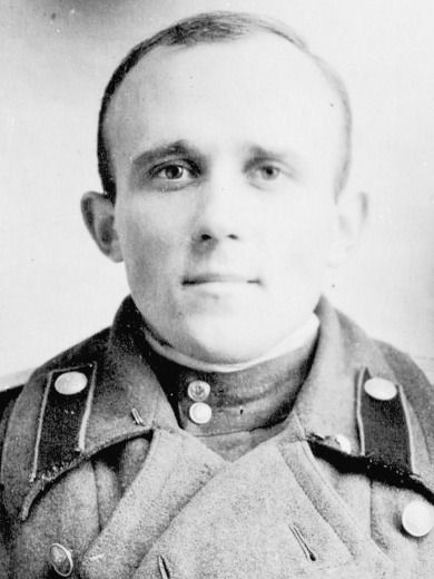 Попов Владислав Михайлович