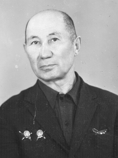 Малков Иннокентий Максимович