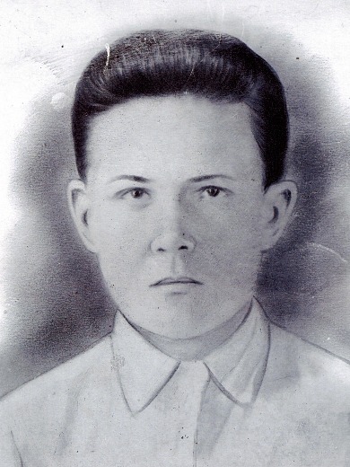 Ахатов Ахмет Ахатович