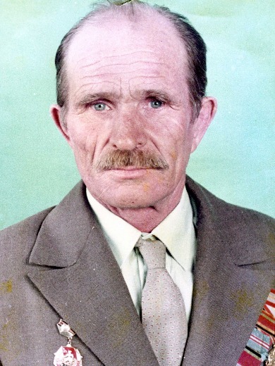 Бродников Александр Яковлевич