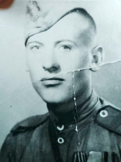 Тишин Иван Иванович